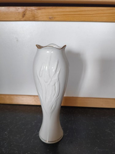 Vintage baleek butterfly - baleek,