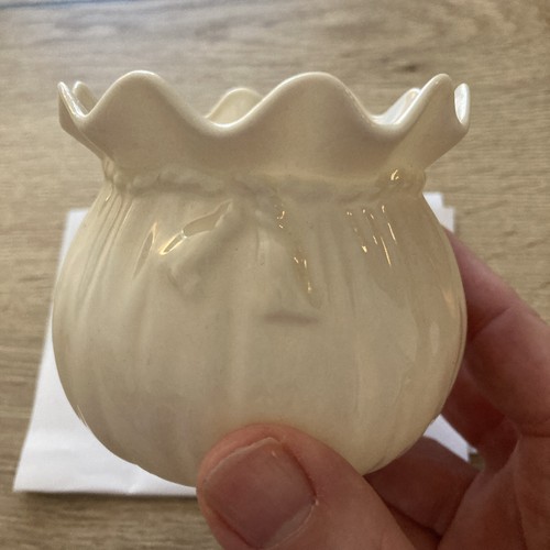Belleek parian small - belleek, scalloped