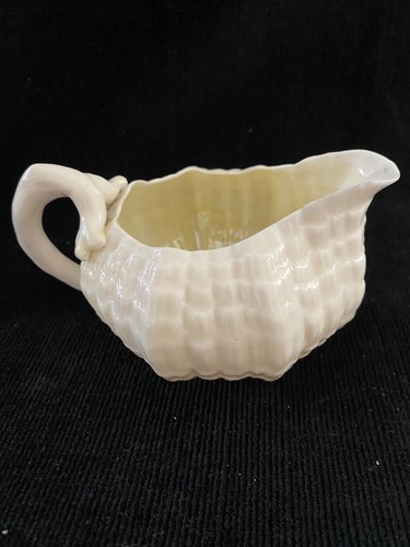 Irish belleek tridacna milk - belleek,