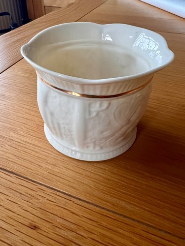 Irish belleek pottery limited - irish,