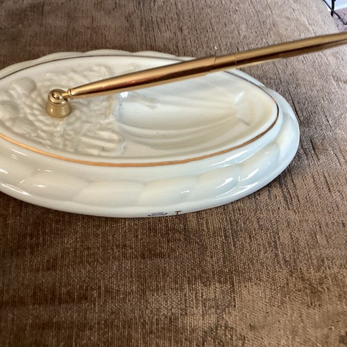 Belleek fine china pen - belleek,