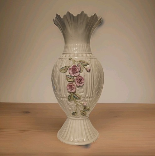 Stunning belleek irish - stunning,
