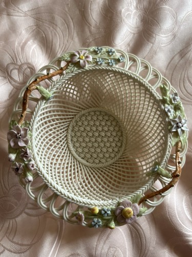 Handwoven vintage belleek - vintage,
