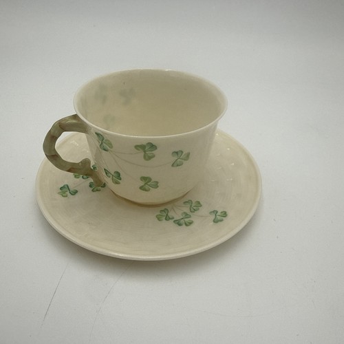 Belleek shamrock basket - basket, weave
