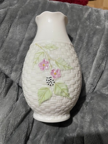 Belleek ireland parian china - belleek,