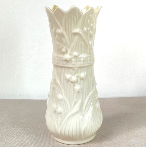 Vintage belleek lily - vintage, of